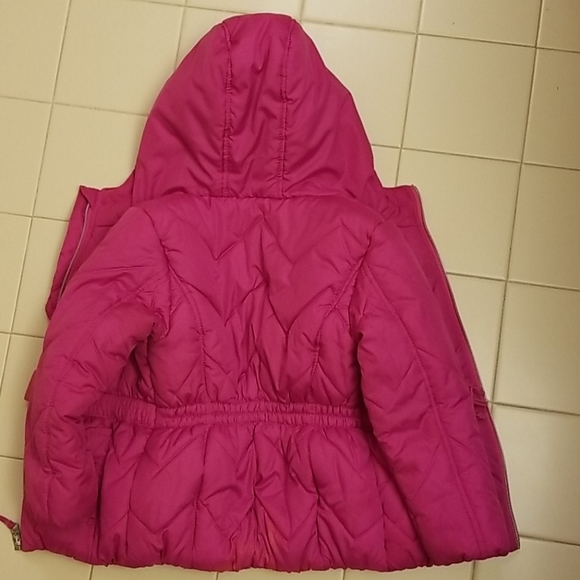 Coat - Picture 3 of 4